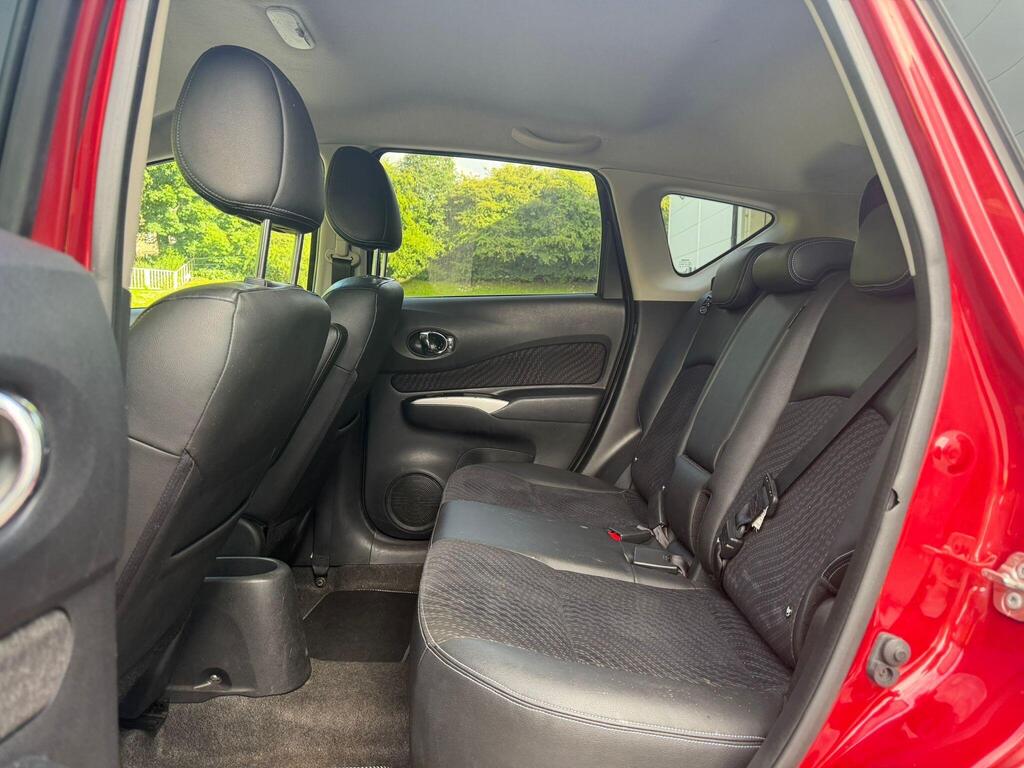 
								Nissan Note 1.5 dCi Tekna Hatchback 5dr Diesel Manual Euro 5 (s/s) (90 ps) full									