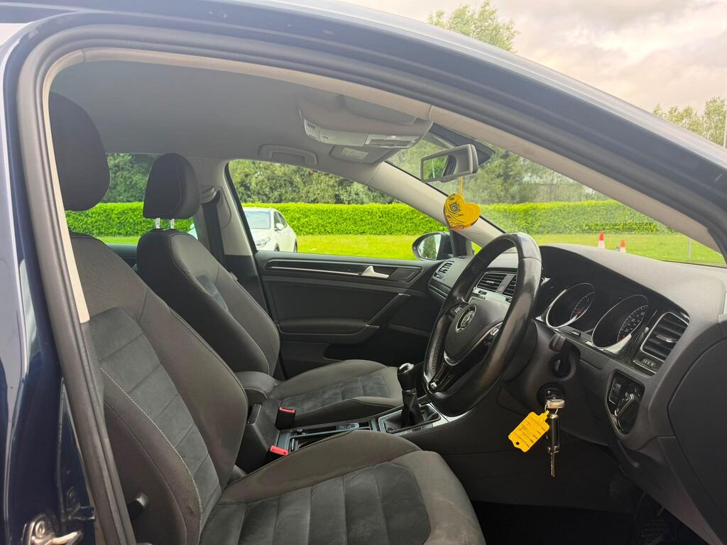 
								Volkswagen Golf 2.0 TDI BlueMotion Tech GT Euro 6 (s/s) 5dr full									