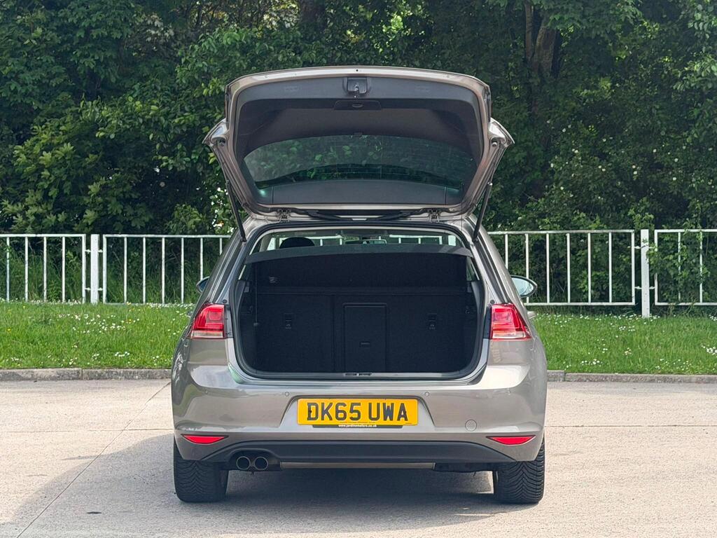 
								Volkswagen Golf 2.0 TDI BlueMotion Tech GT DSG Euro 6 full									