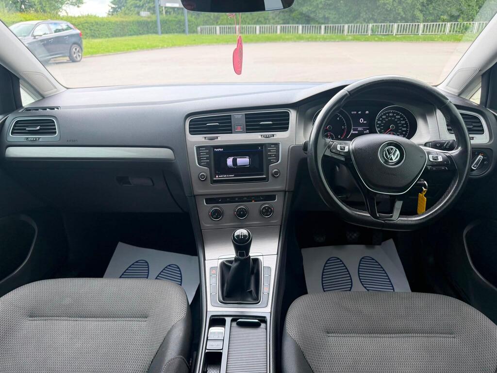 
								Volkswagen Golf 1.6 TDI BlueMotion Tech Match Edition Hatchback 5dr Diesel Manual Euro 6 (s/s) (110 ps) full									