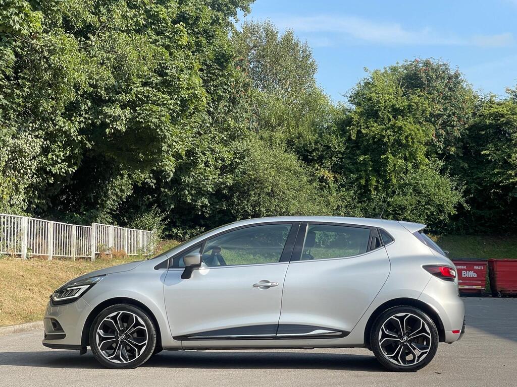 
								Renault Clio 1.5 dCi Dynamique S Nav Euro 6 (s/s) 5dr full									