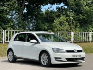 Volkswagen Golf 2.0 TDI BlueMotion Tech SE DSG Euro 5 (s/s) 5dr