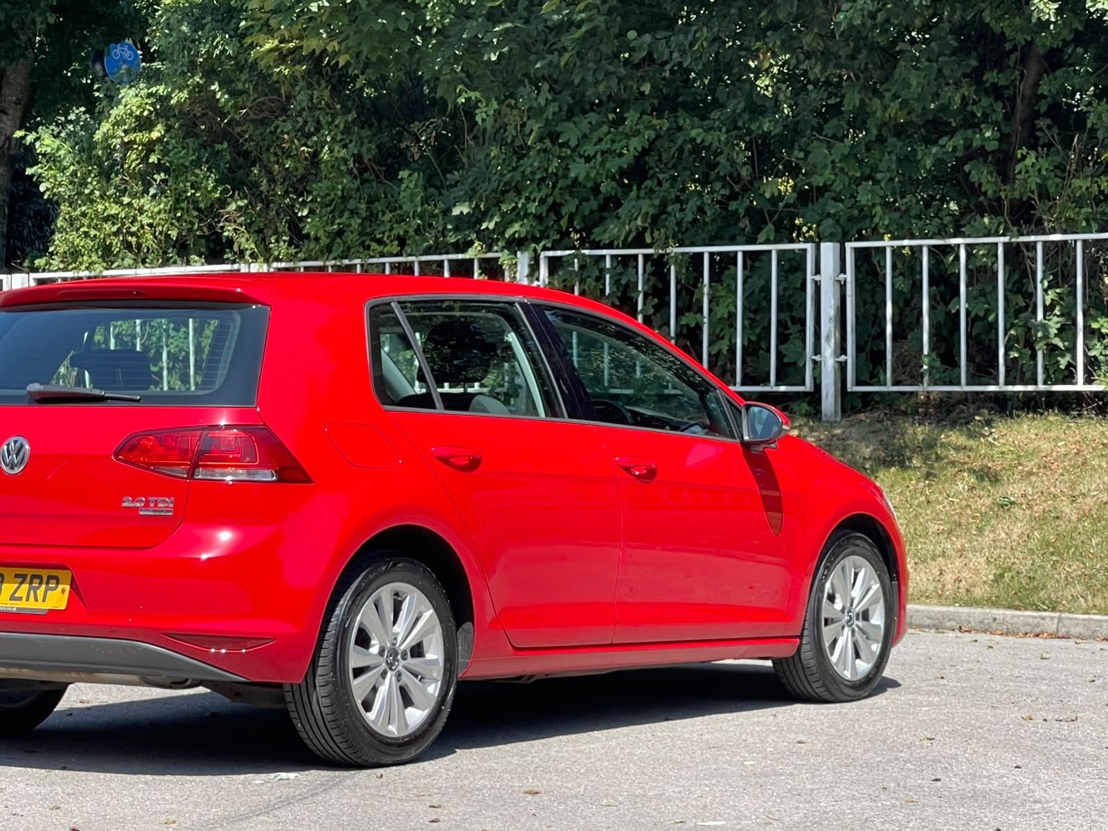 
								Volkswagen Golf 2.0 TDI BlueMotion Tech SE Euro 5 (s/s) 5dr full									