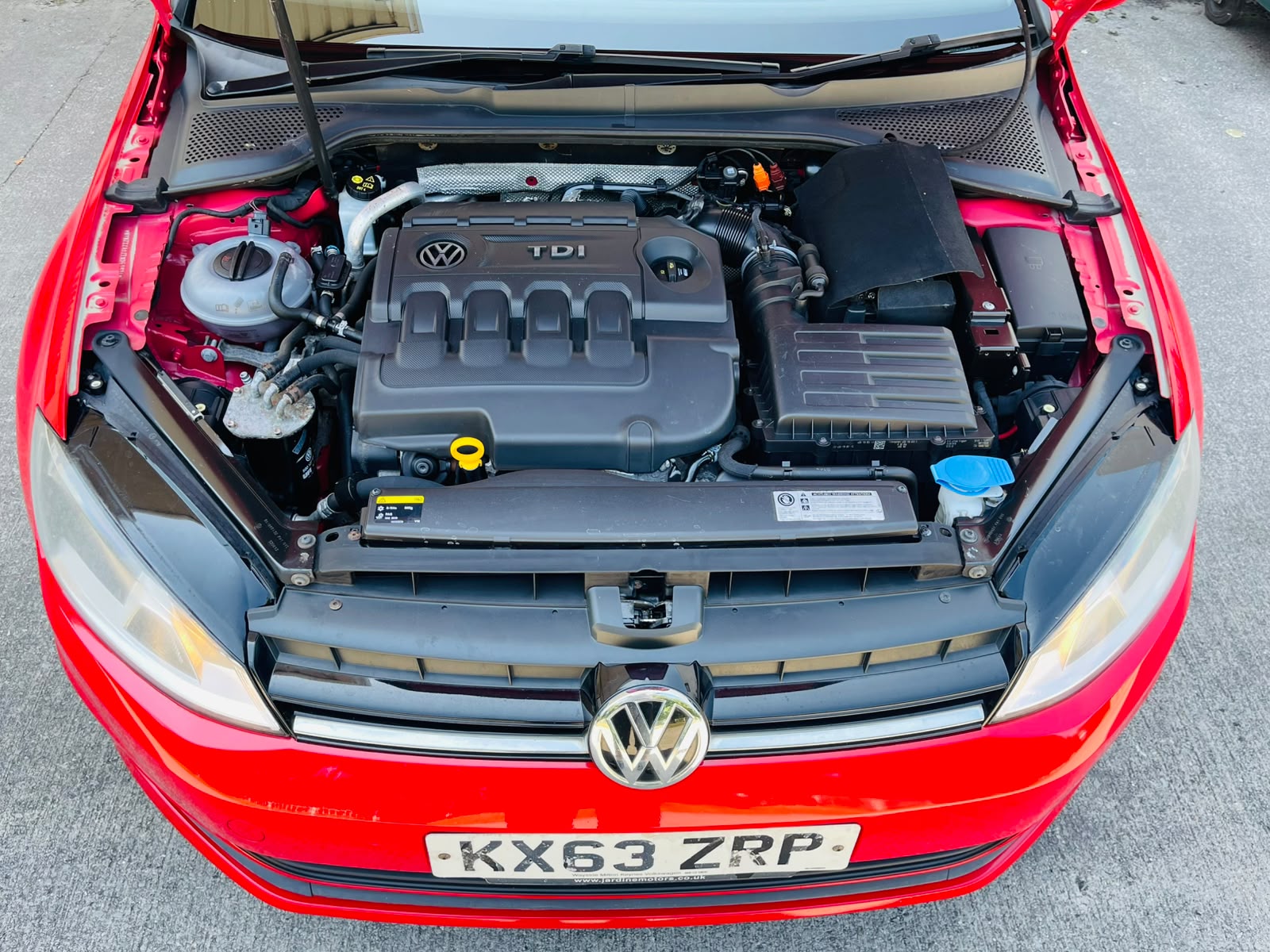 
								Volkswagen Golf 2.0 TDI BlueMotion Tech SE Euro 5 (s/s) 5dr full									