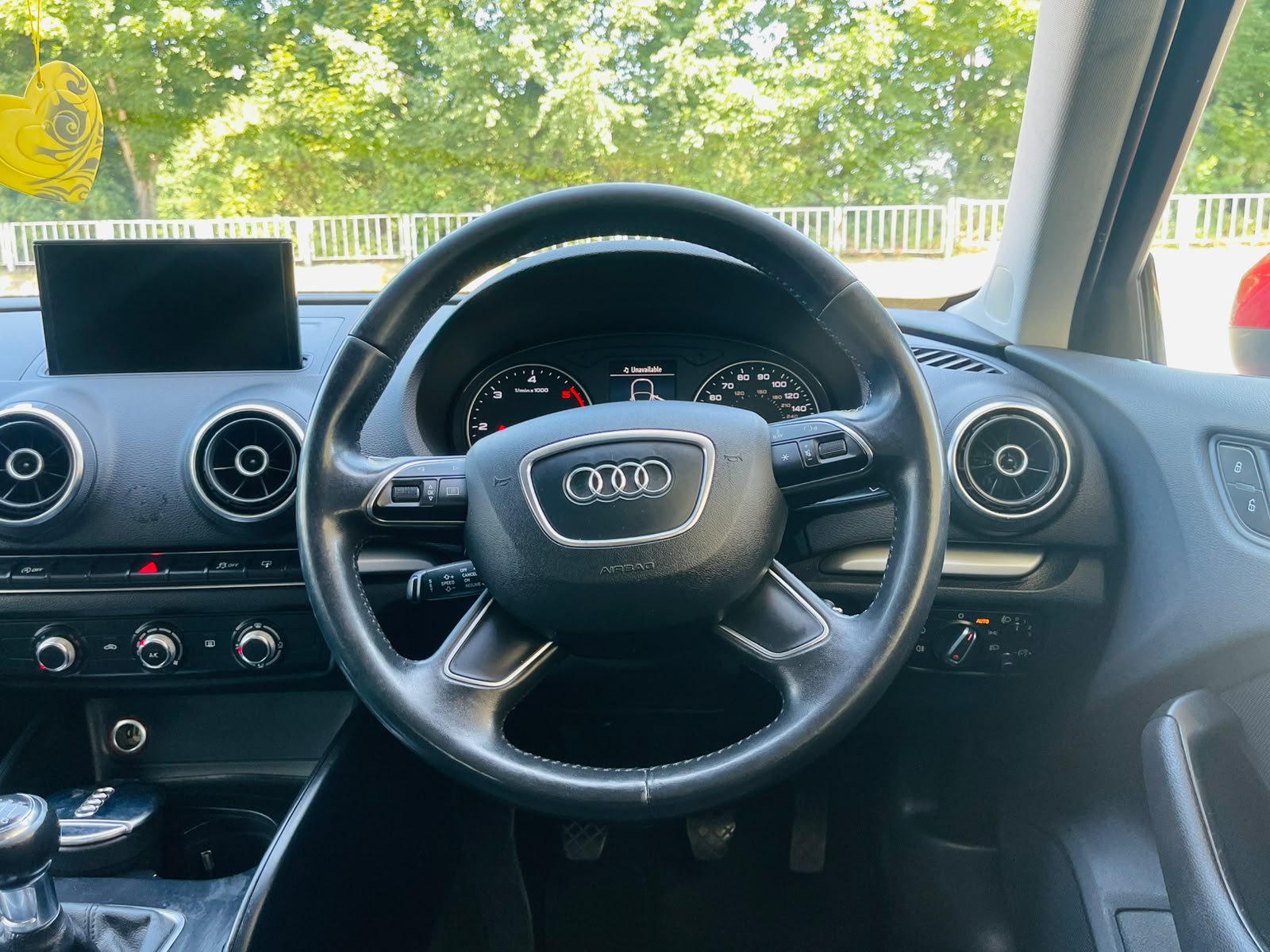 
								Audi A3 1.6 TDI SE Sportback Euro 5 (s/s) 5dr full									