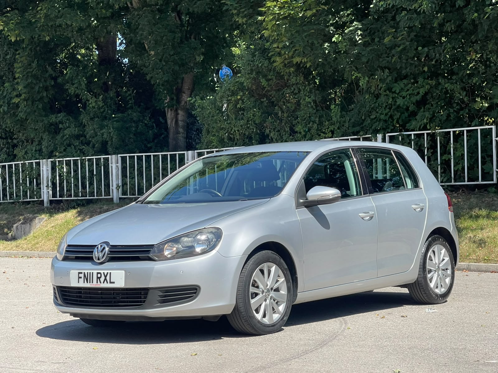 
								Volkswagen Golf 1.6 TDI Match DSG Euro 5 5dr full									