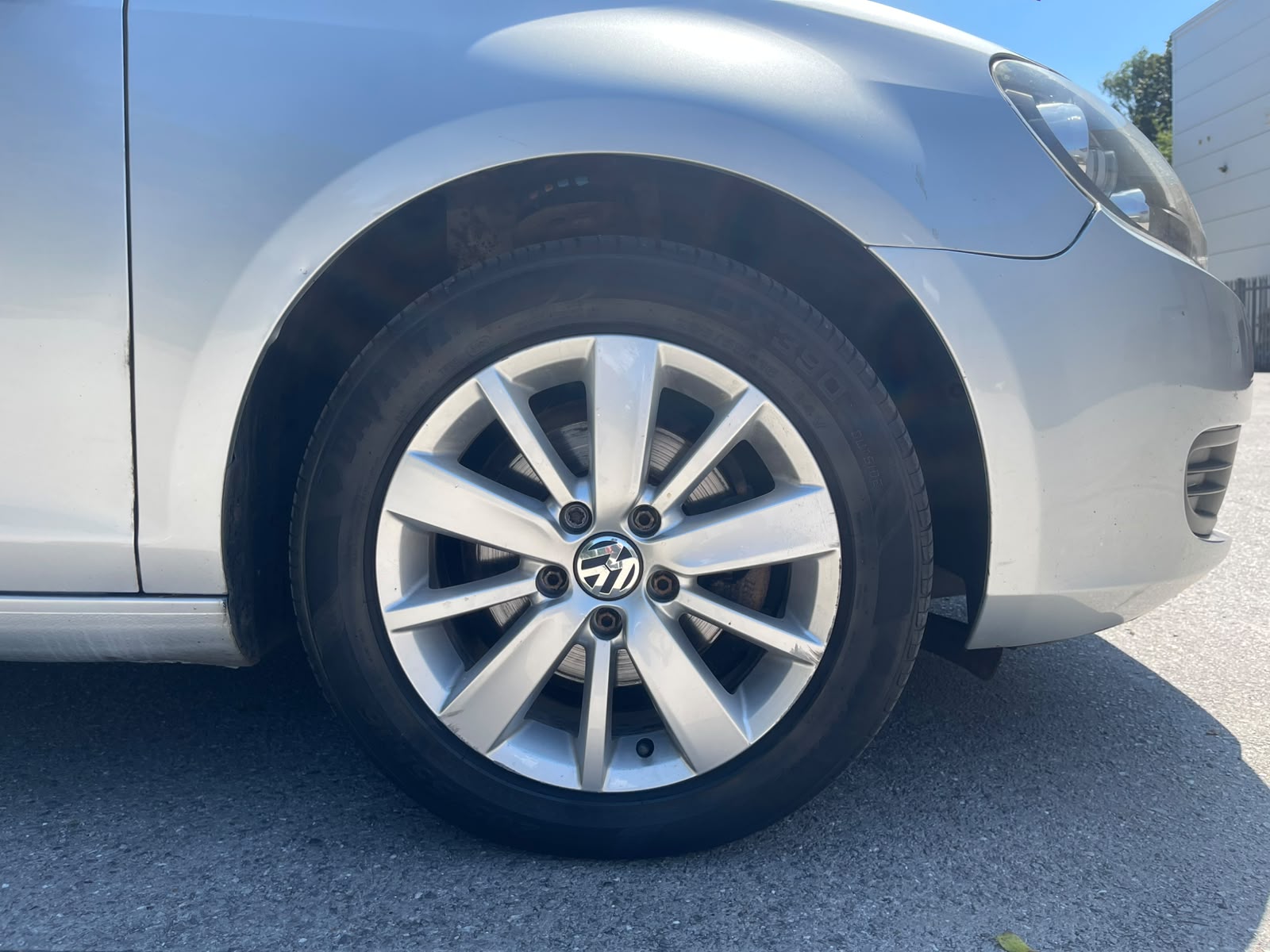 
								Volkswagen Golf 1.6 TDI Match DSG Euro 5 5dr full									
