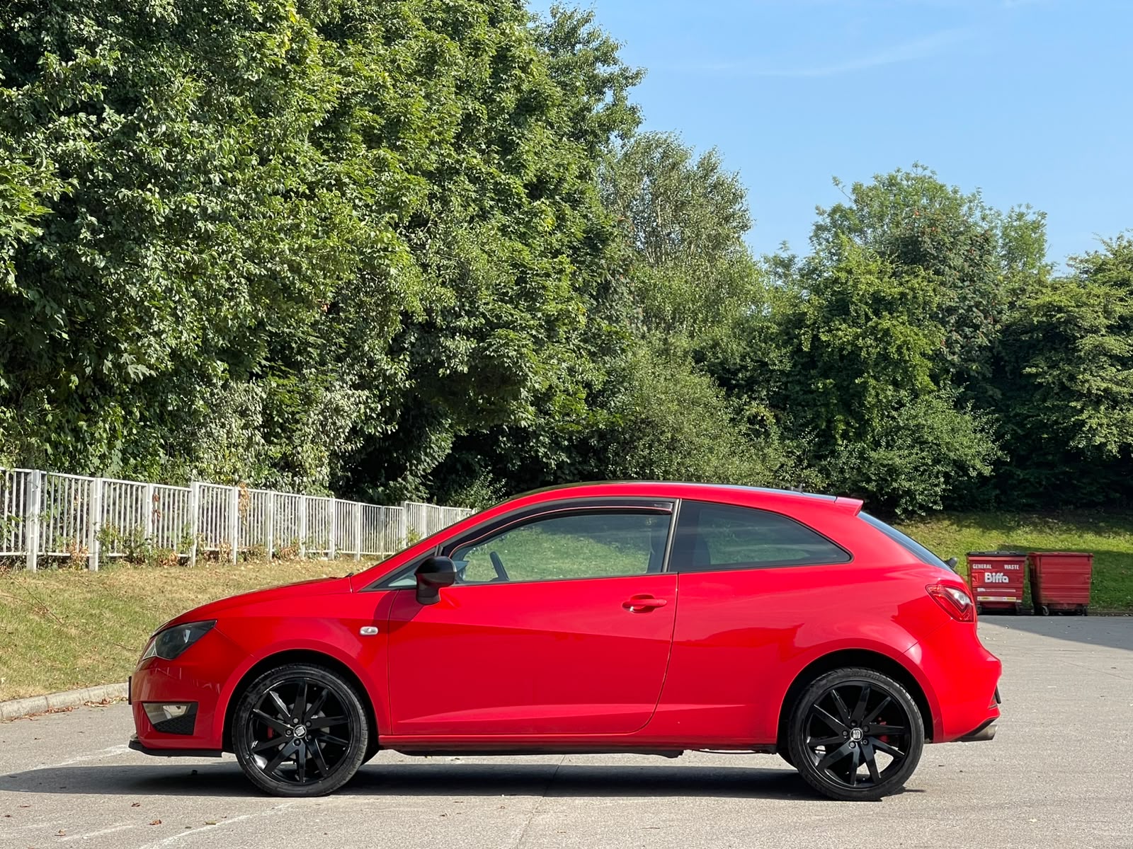 
								SEAT Ibiza 1.2 TSI FR Black Sport Coupe Euro 5 3dr full									