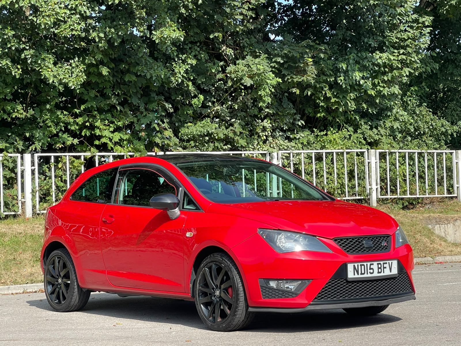 
								SEAT Ibiza 1.2 TSI FR Black Sport Coupe Euro 5 3dr full									