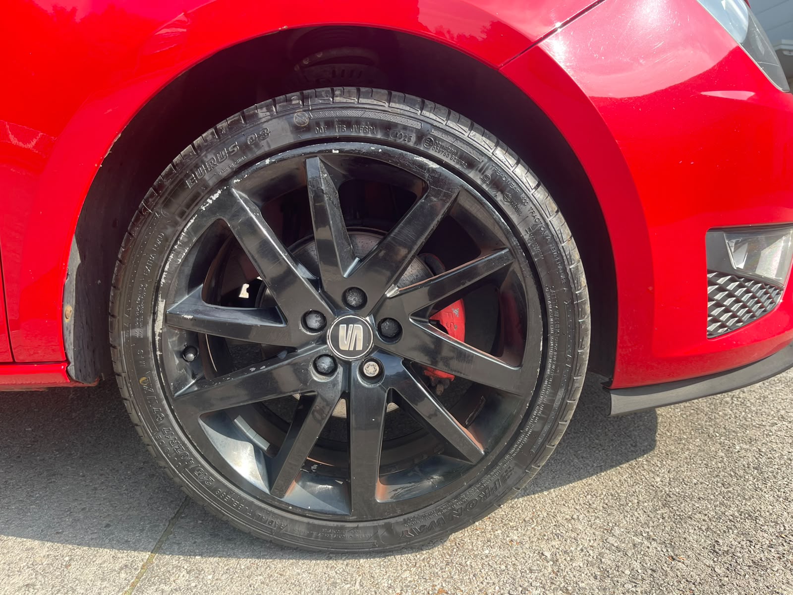 
								SEAT Ibiza 1.2 TSI FR Black Sport Coupe Euro 5 3dr full									