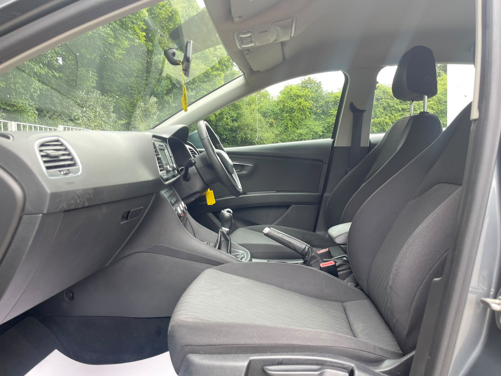 
								SEAT Leon 1.6 TDI Ecomotive CR SE Euro 5 (s/s) 5dr full									