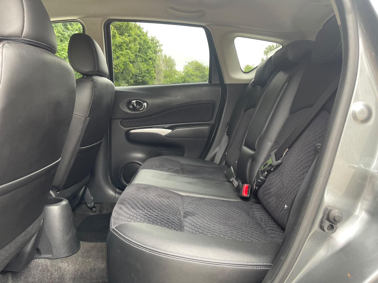 
								Nissan Note 1.5 dCi Tekna Euro 6 (s/s) 5dr full									