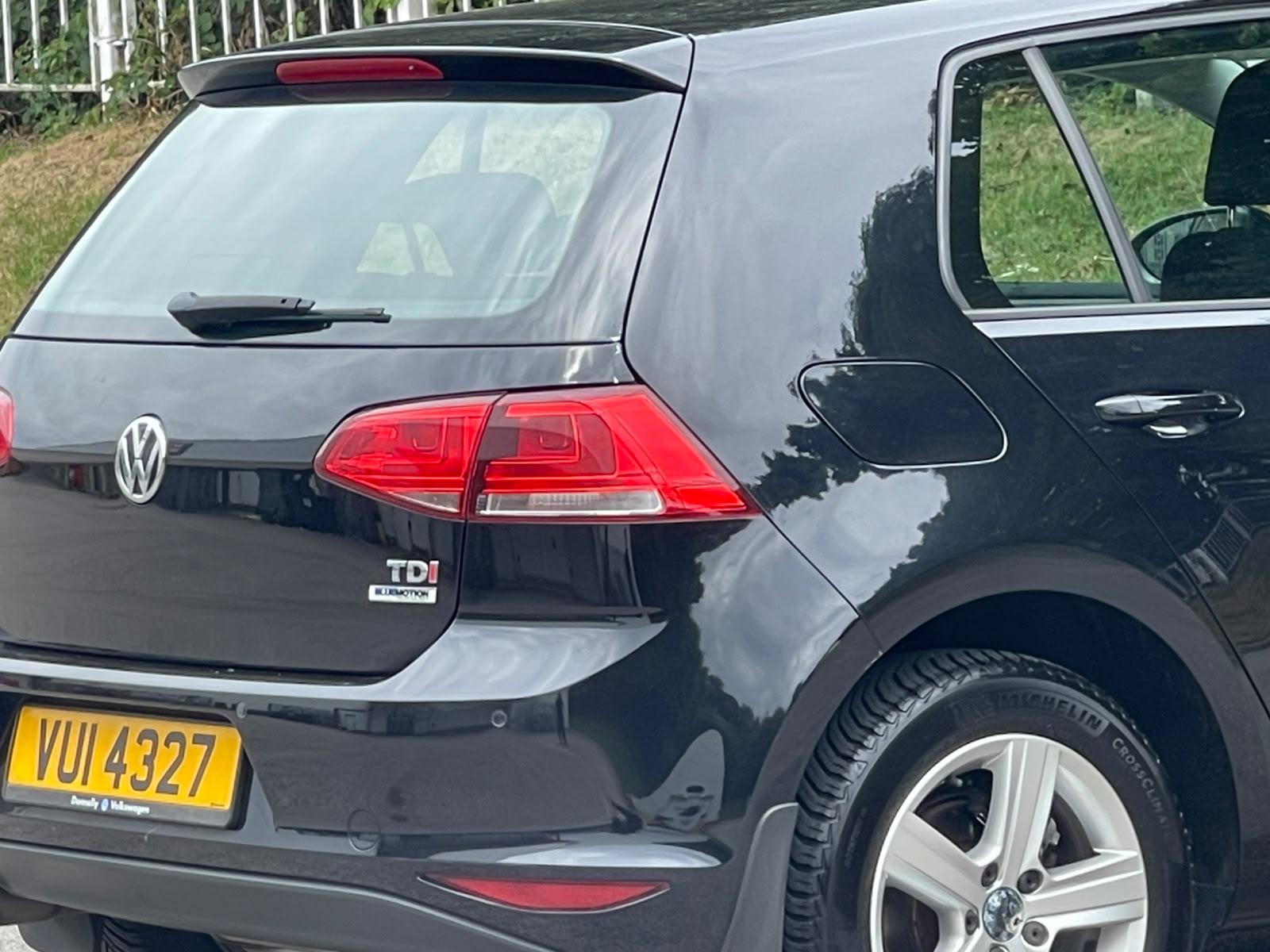 
								Volkswagen Golf 1.6 TDI BlueMotion Tech Match Euro 5 (s/s) 5dr full									