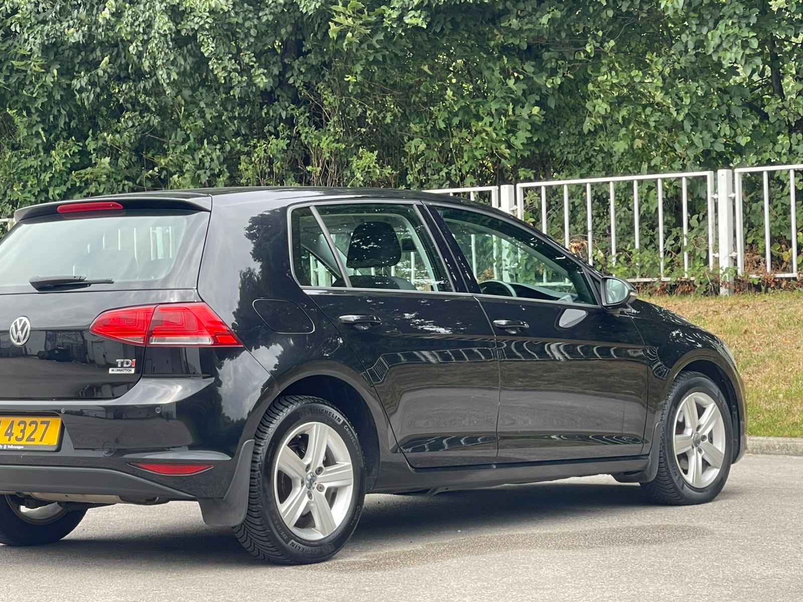 
								Volkswagen Golf 1.6 TDI BlueMotion Tech Match Euro 5 (s/s) 5dr full									