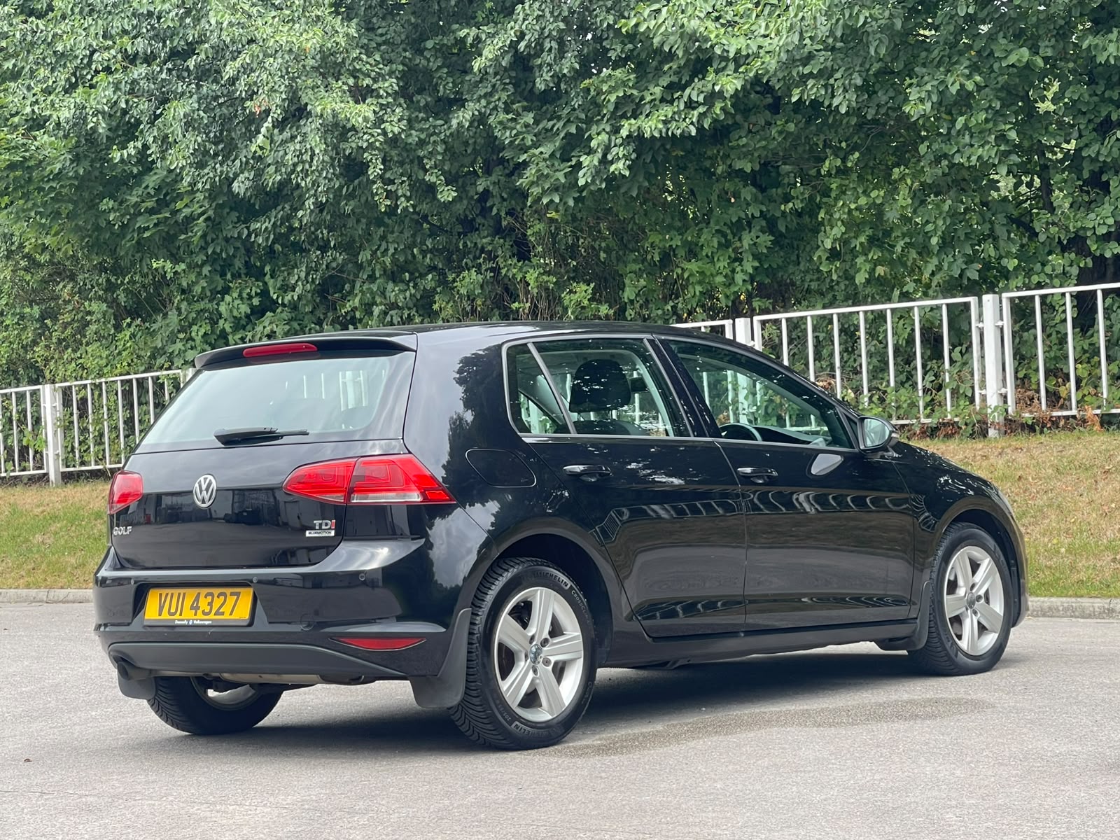
								Volkswagen Golf 1.6 TDI BlueMotion Tech Match Euro 5 (s/s) 5dr full									