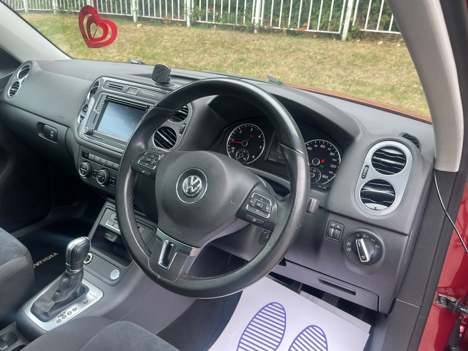 
								Volkswagen Tiguan 2.0 TDI BlueMotion Tech Match Edition DSG 4WD Euro 6 (s/s) 5dr full									