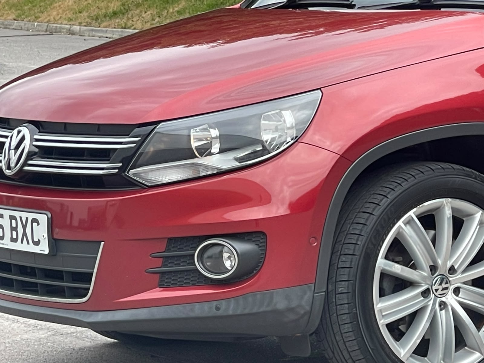 
								Volkswagen Tiguan 2.0 TDI BlueMotion Tech Match Edition DSG 4WD Euro 6 (s/s) 5dr full									