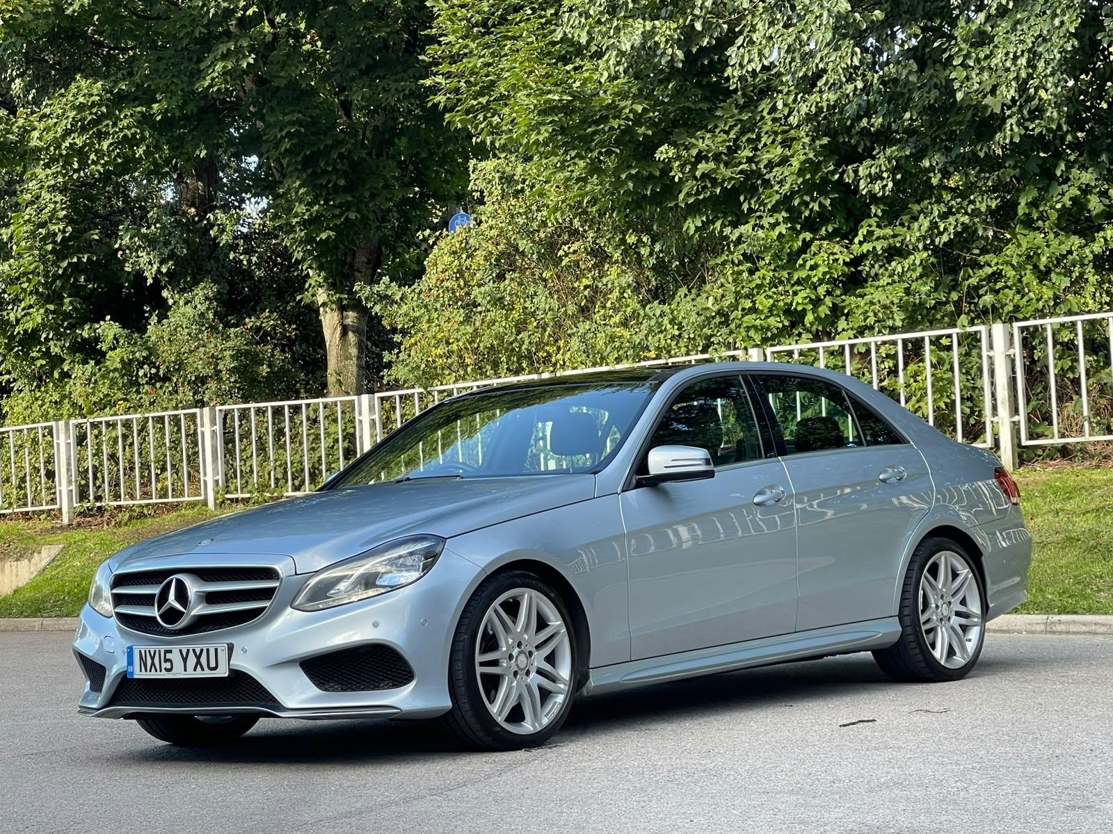 Mercedes-Benz E Class 3.0 E350 V6 BlueTEC AMG Line G-Tronic+ Euro 6 (s/s) 4dr
