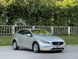 Volvo V40 2.0 D2 SE Euro 6 (s/s) 5dr