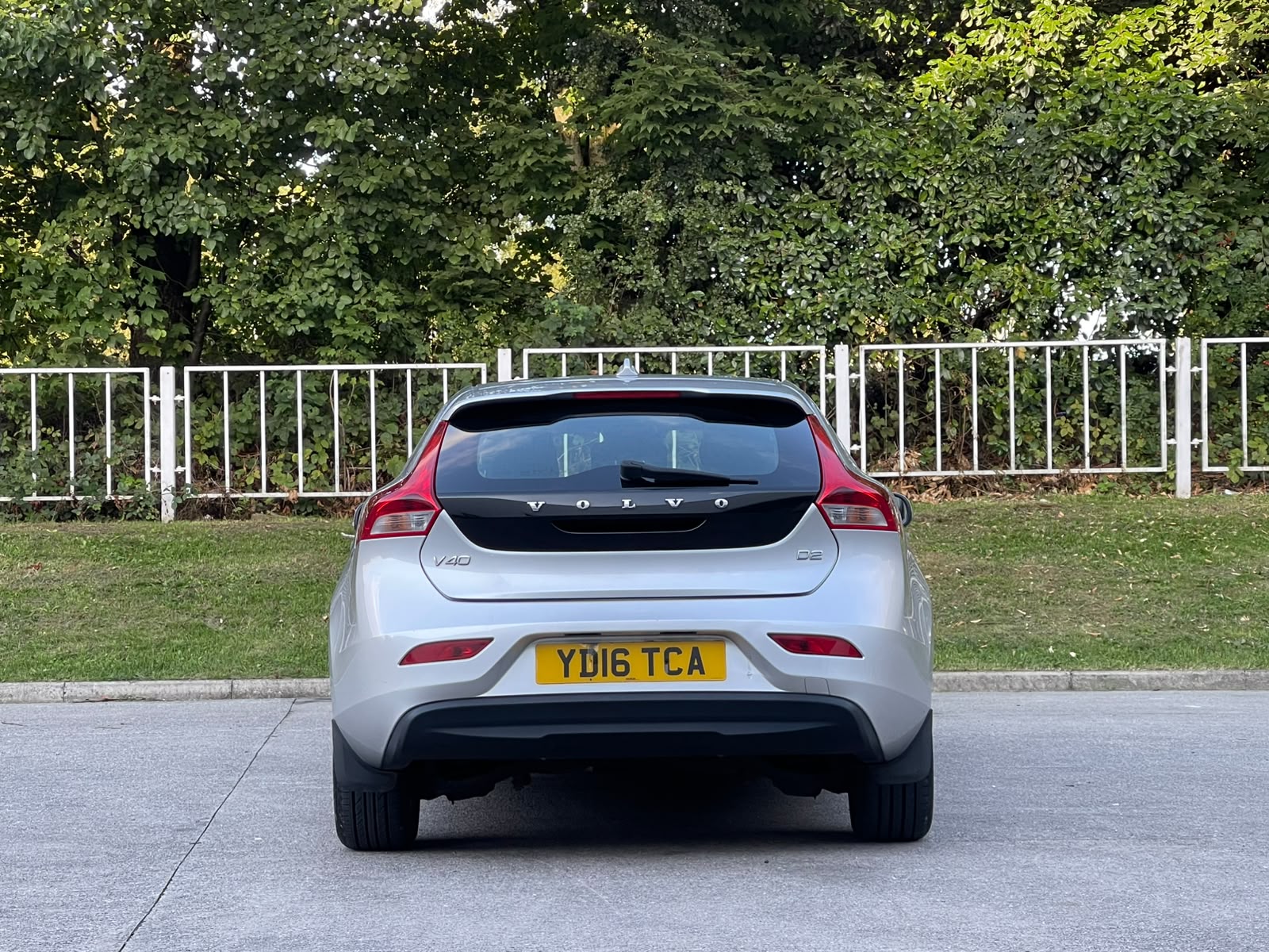 Volvo V40 2.0 D2 SE Euro 6 (s/s) 5dr