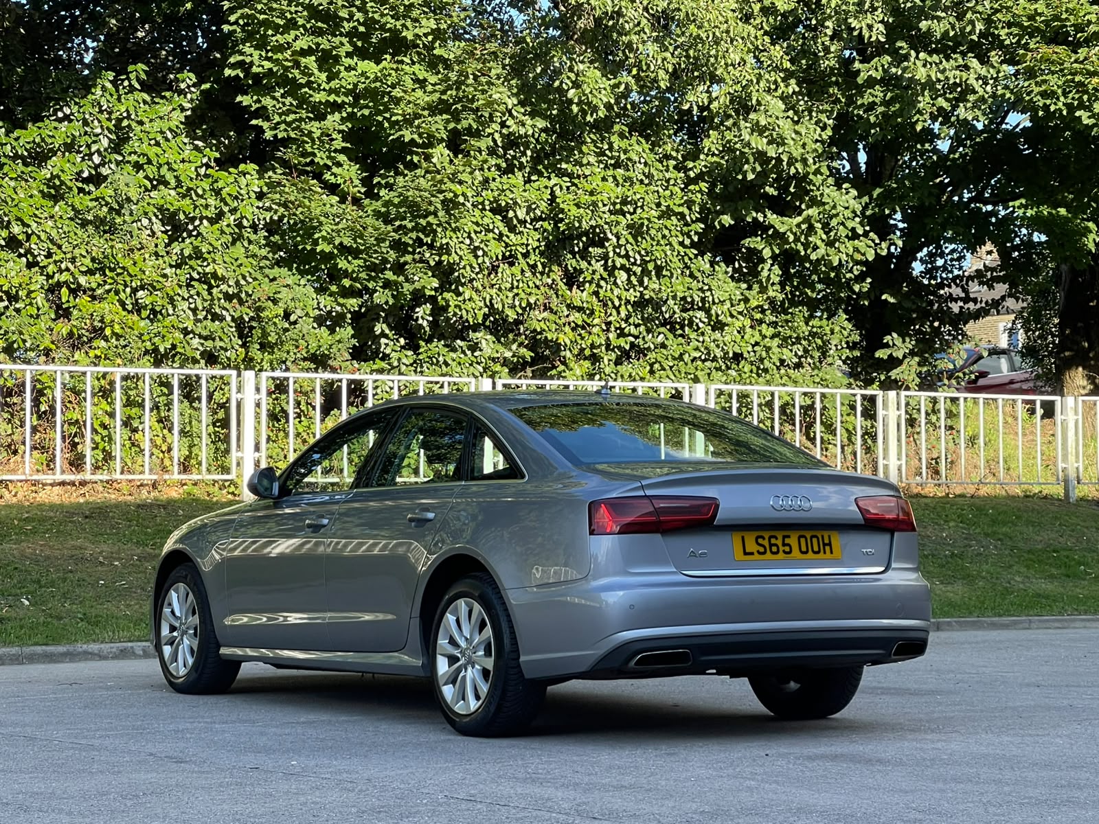 Audi A6 Saloon 2.0 TDI ultra SE S Tronic Euro 6 (s/s) 4dr