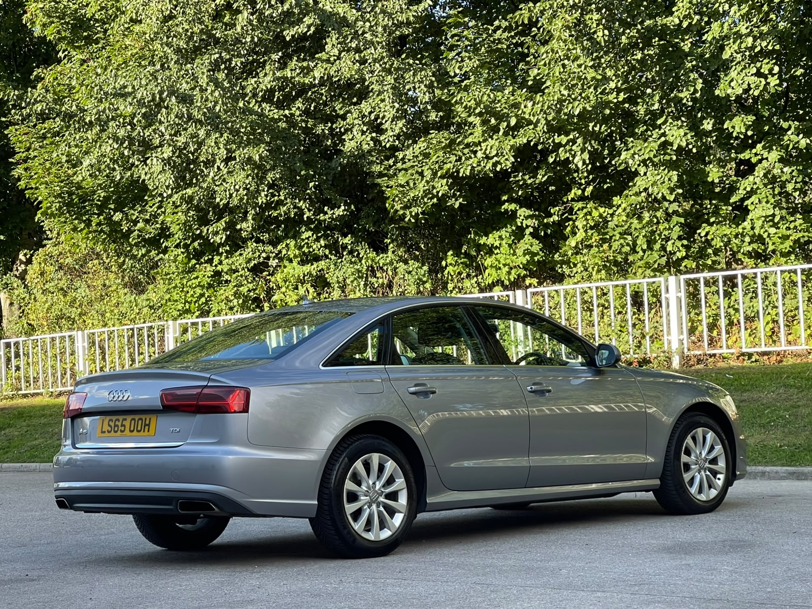 Audi A6 Saloon 2.0 TDI ultra SE S Tronic Euro 6 (s/s) 4dr
