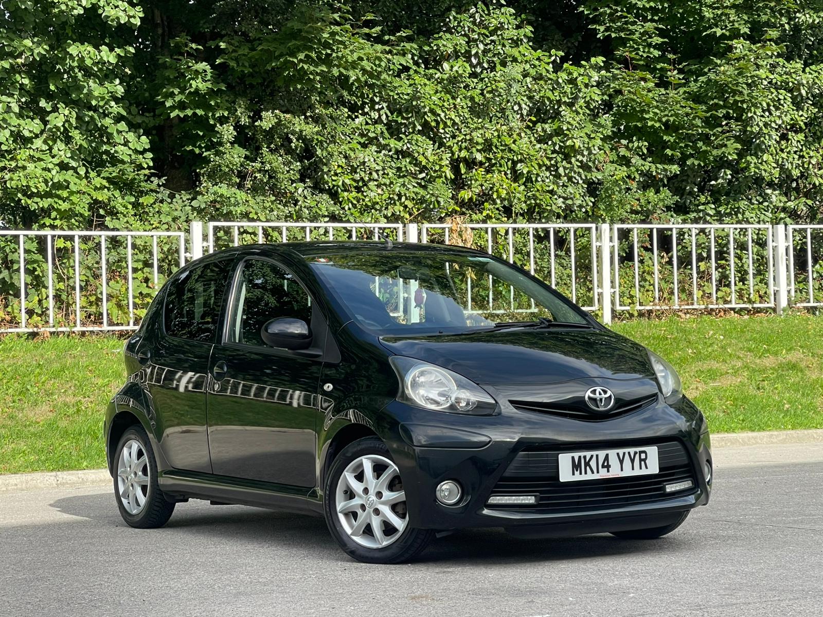 Toyota AYGO 1.0 VVT-i Mode Euro 5 5dr