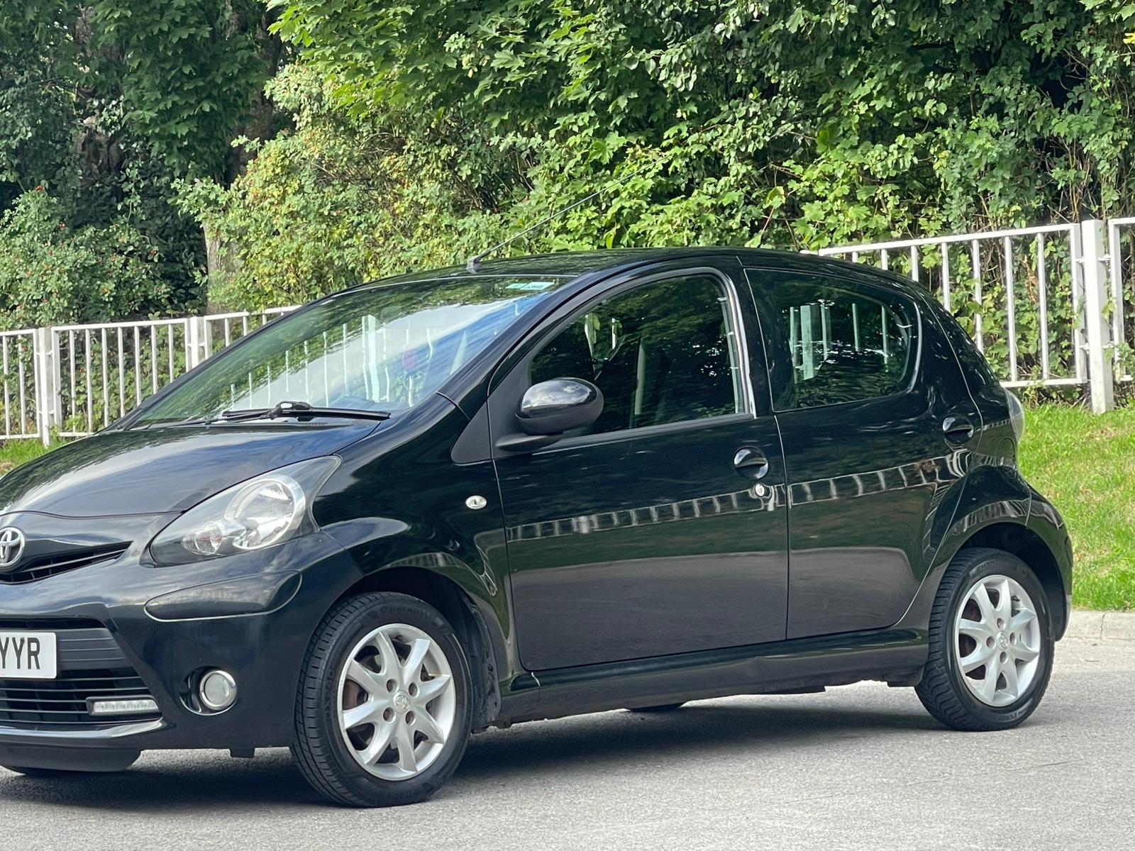Toyota AYGO 1.0 VVT-i Mode Euro 5 5dr