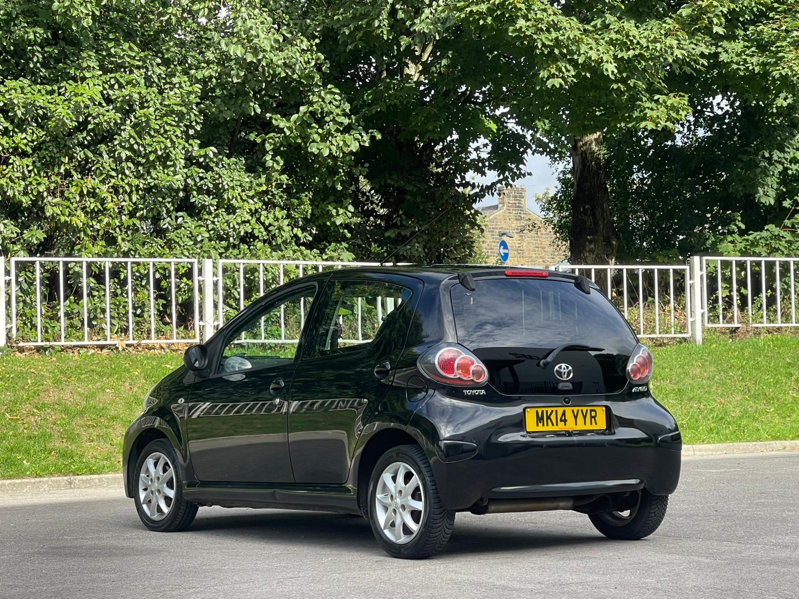 Toyota AYGO 1.0 VVT-i Mode Euro 5 5dr