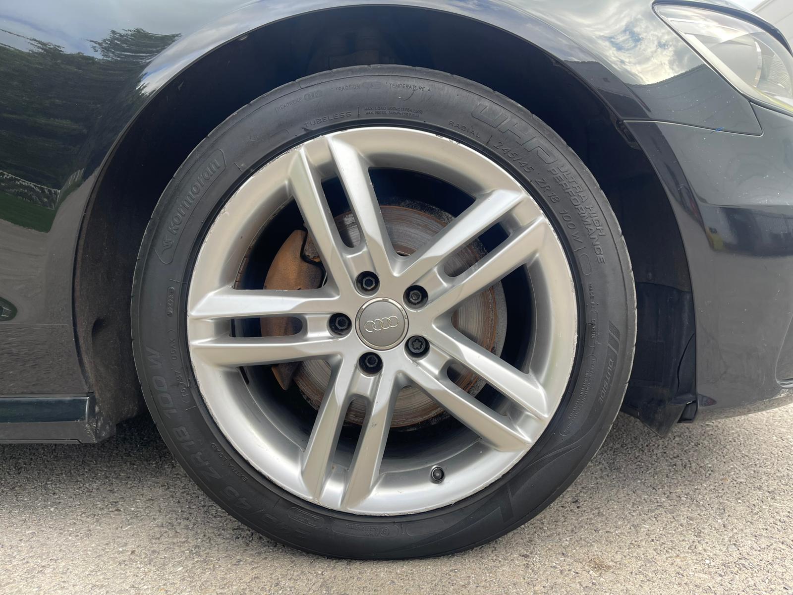 Audi A6 Saloon 2.0 TDI ultra S line Euro 6 (s/s) 4dr