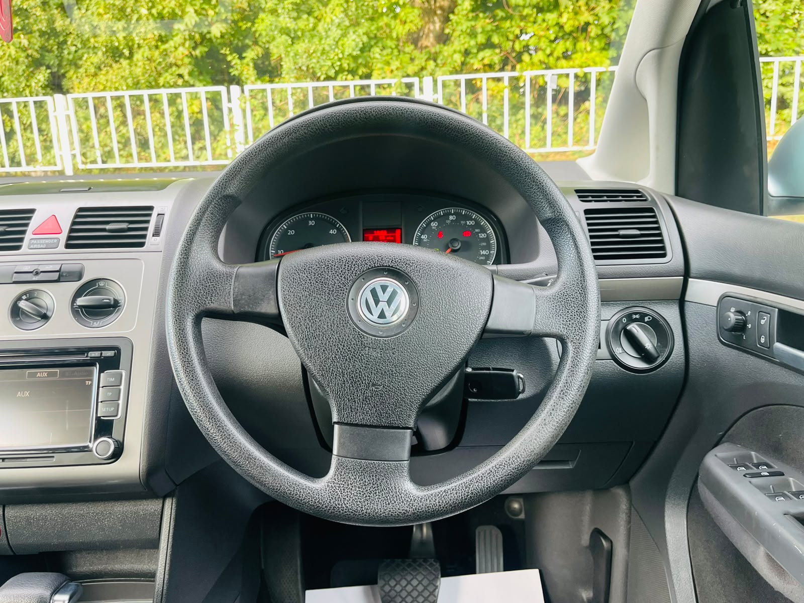 Volkswagen Touran 2.0 TDI SE DSG 5dr (5 Seats)