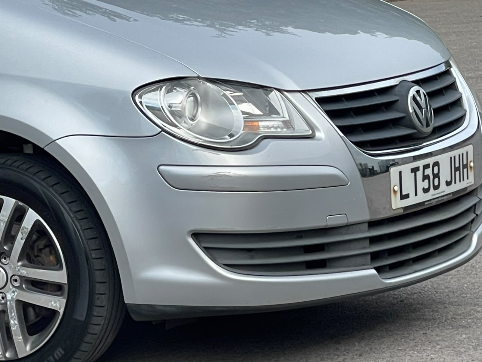 Volkswagen Touran 2.0 TDI SE DSG 5dr (5 Seats)