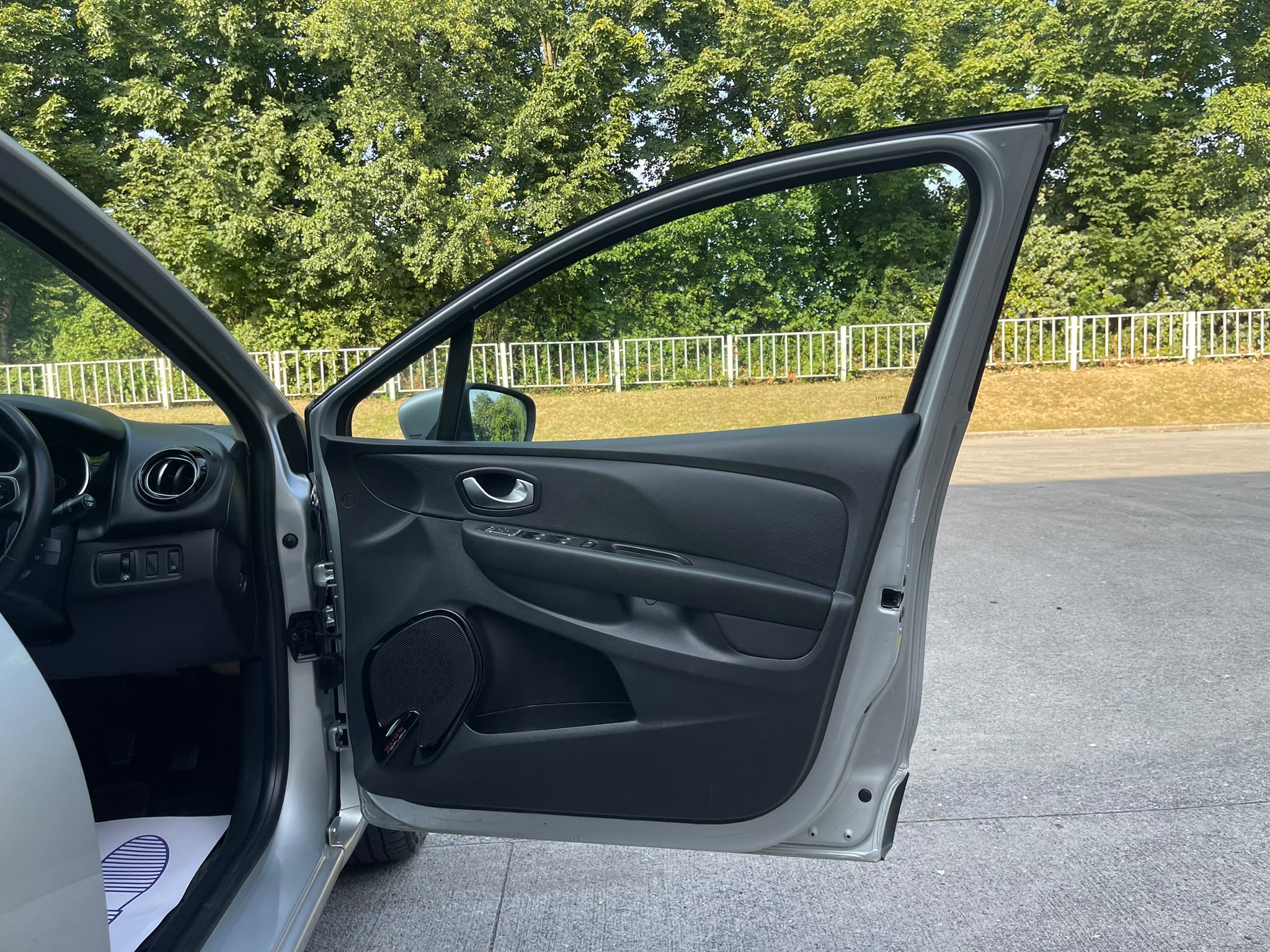 Renault Clio 1.5 dCi Dynamique S Nav Euro 6 (s/s) 5dr