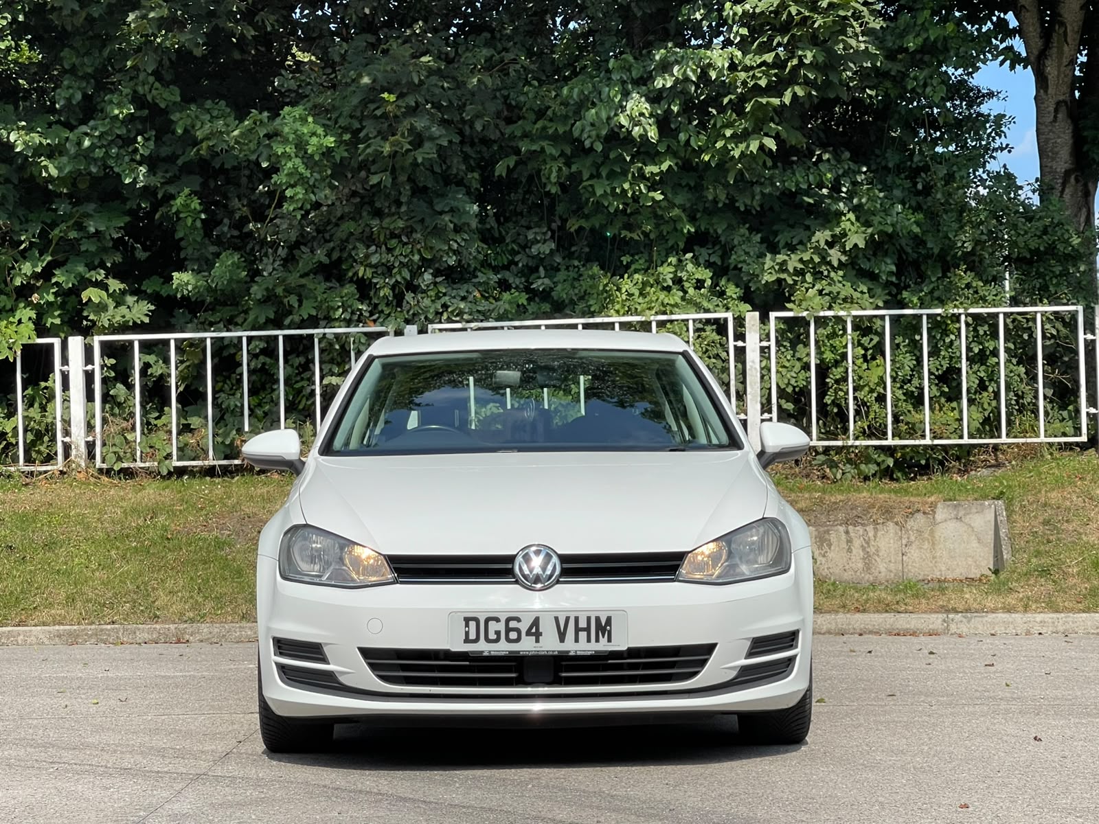 Volkswagen Golf 2.0 TDI BlueMotion Tech SE DSG Euro 5 (s/s) 5dr