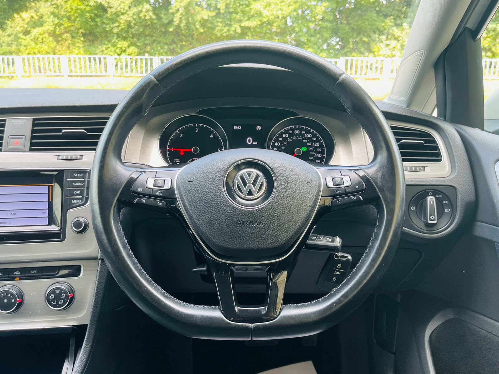 Volkswagen Golf 2.0 TDI BlueMotion Tech SE DSG Euro 5 (s/s) 5dr