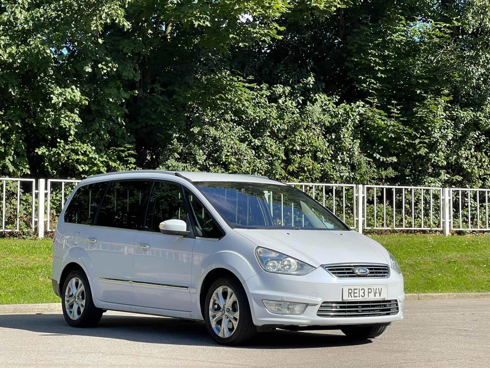 Ford Galaxy 2.0 TDCi Titanium Euro 5 5dr