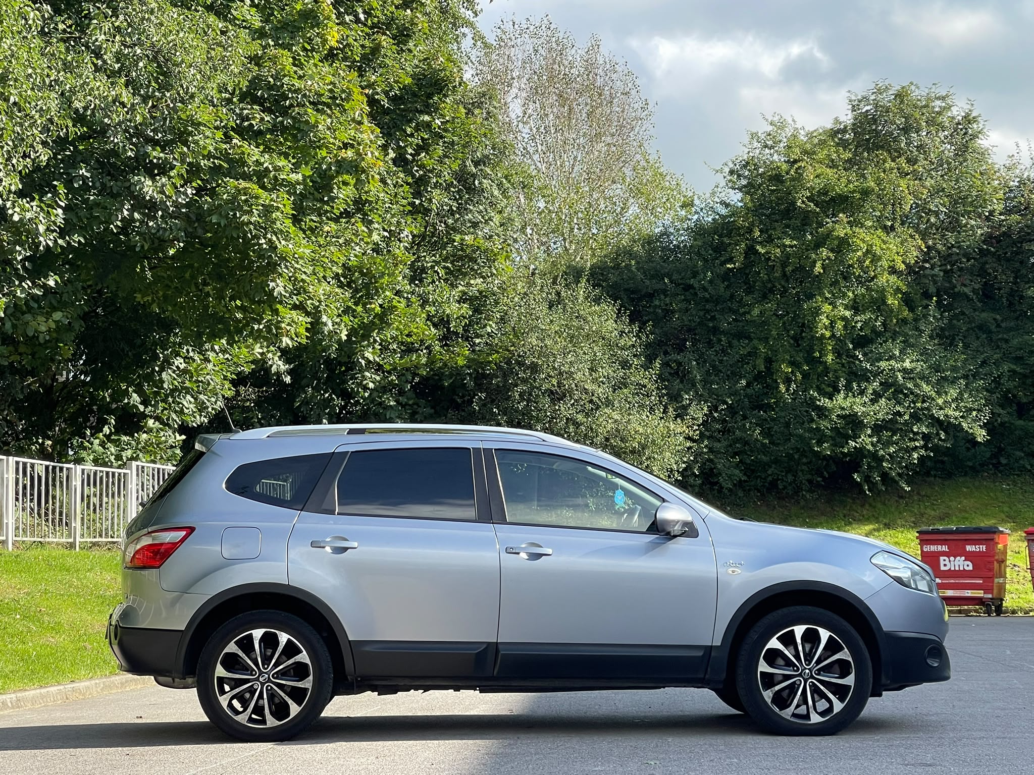 Nissan Qashqai+2 1.6 dCi n-tec+ 2WD Euro 5 5dr