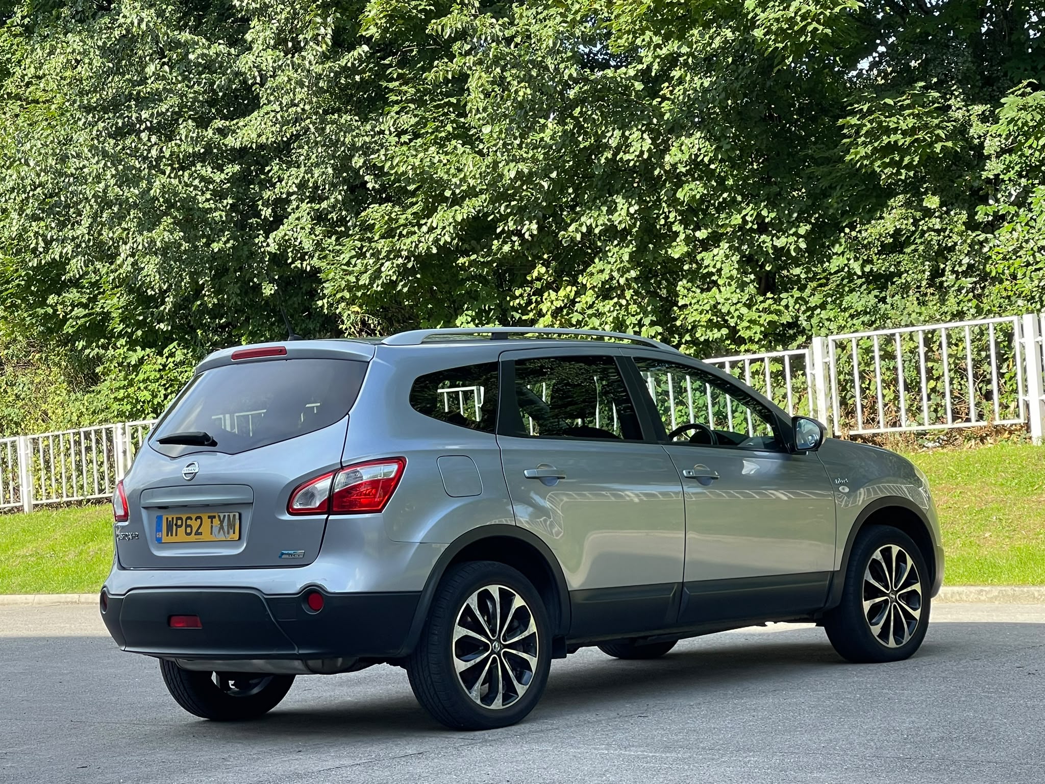 Nissan Qashqai+2 1.6 dCi n-tec+ 2WD Euro 5 5dr