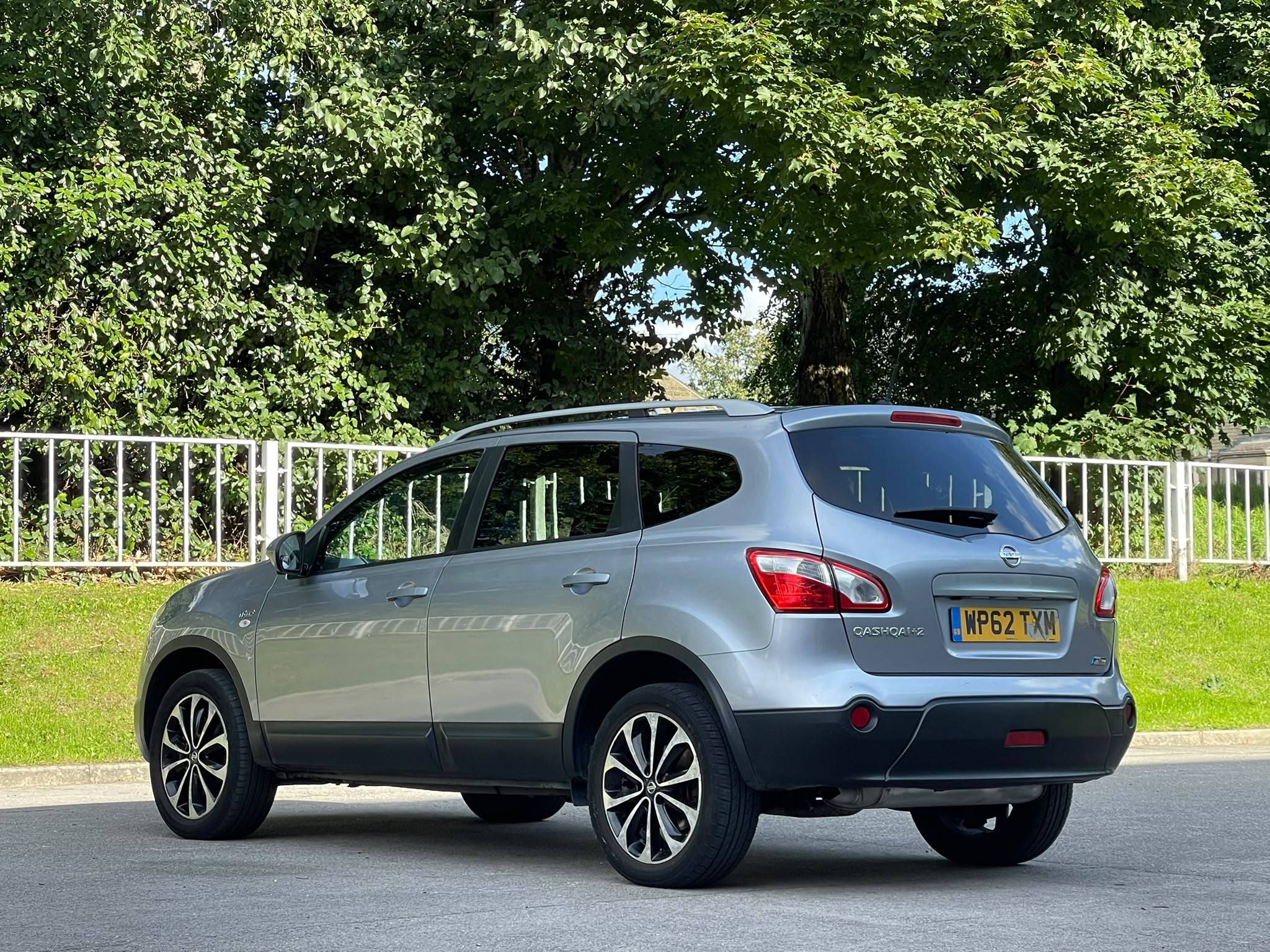 Nissan Qashqai+2 1.6 dCi n-tec+ 2WD Euro 5 5dr