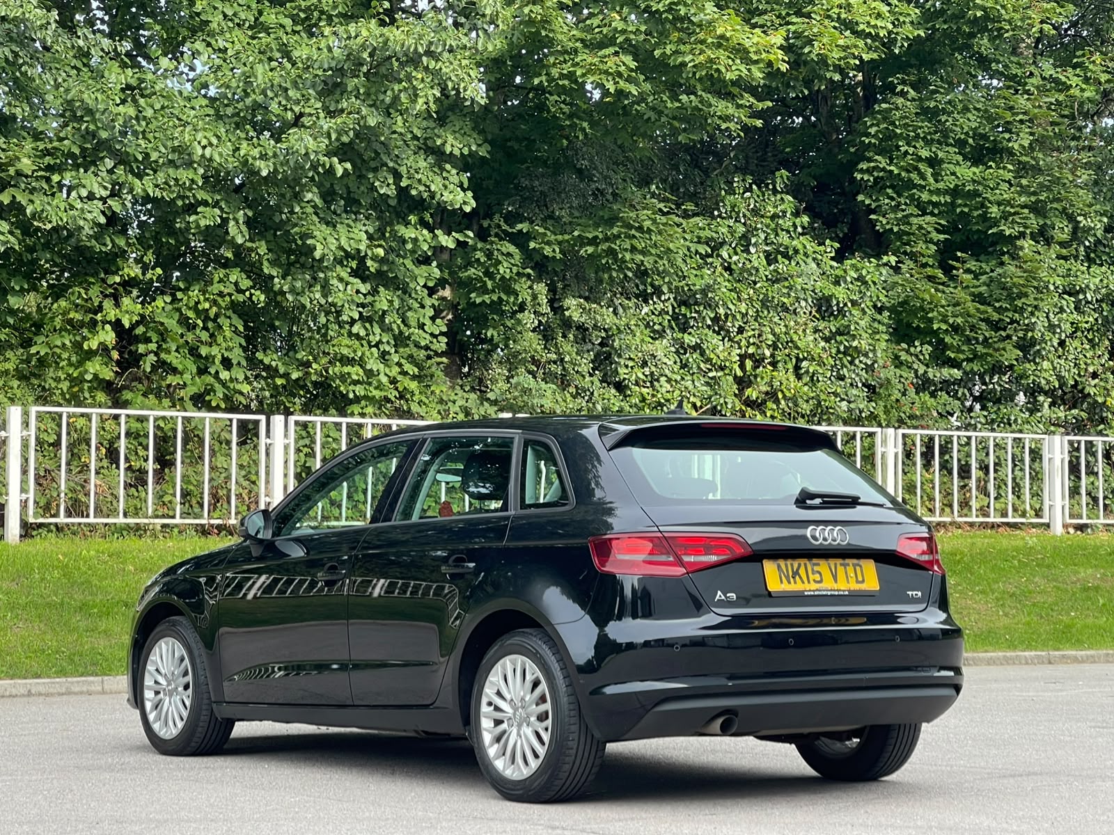 Audi A3 1.6 TDI SE Technik Sportback Euro 6 (s/s) 5dr