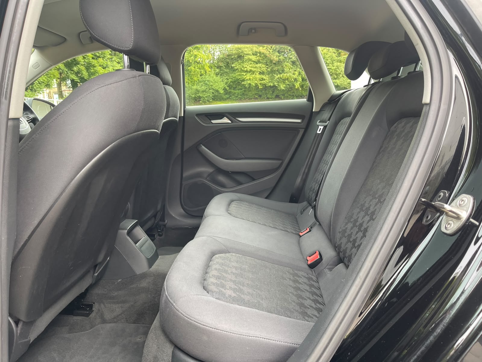 Audi A3 1.6 TDI SE Technik Sportback Euro 6 (s/s) 5dr